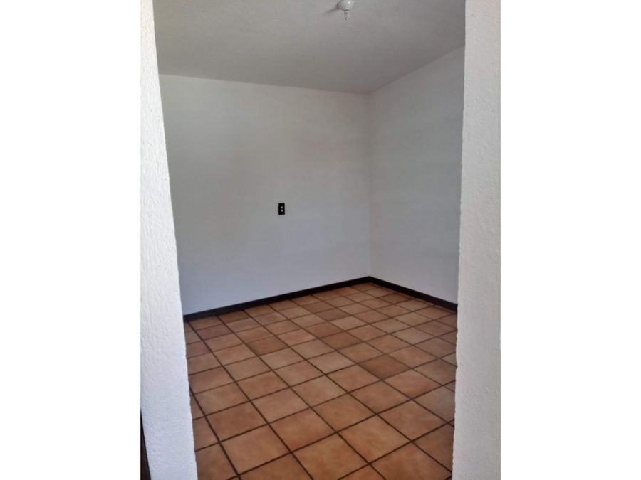 CASA EN VENTA EN FRESNOS ARBOLEDAS, MORELIA