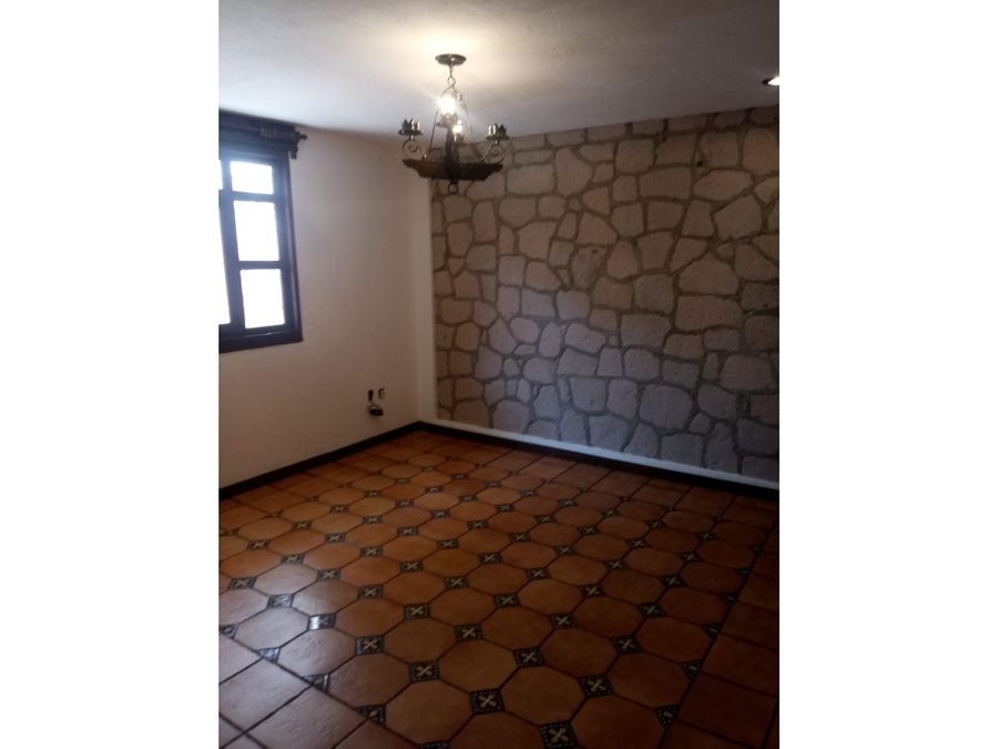 CASA EN VENTA EN FRESNOS ARBOLEDAS, MORELIA
