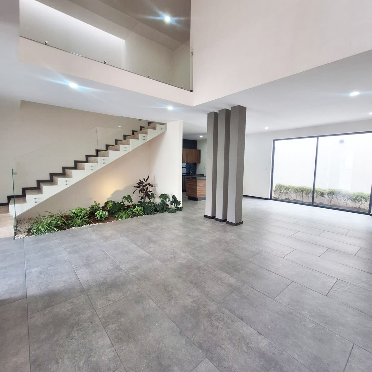 CASA EN VENTA RINCON DE LA MONTAÑA, MORELIA