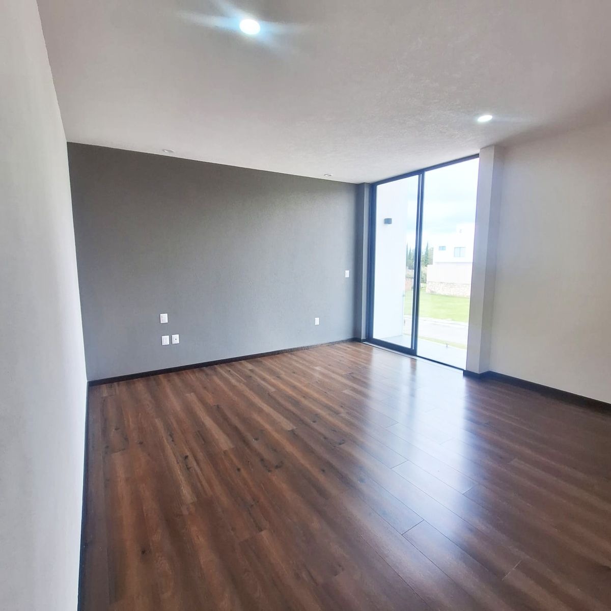 CASA EN VENTA RINCON DE LA MONTAÑA, MORELIA