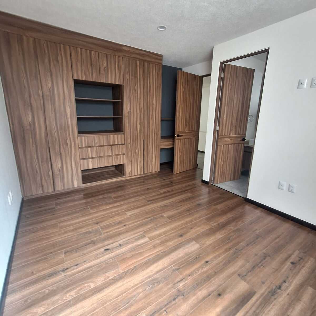 CASA EN VENTA RINCON DE LA MONTAÑA, MORELIA